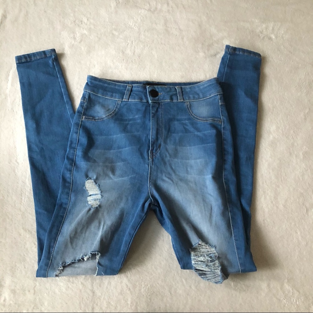 Stylish Blue Distressed Women Jeans